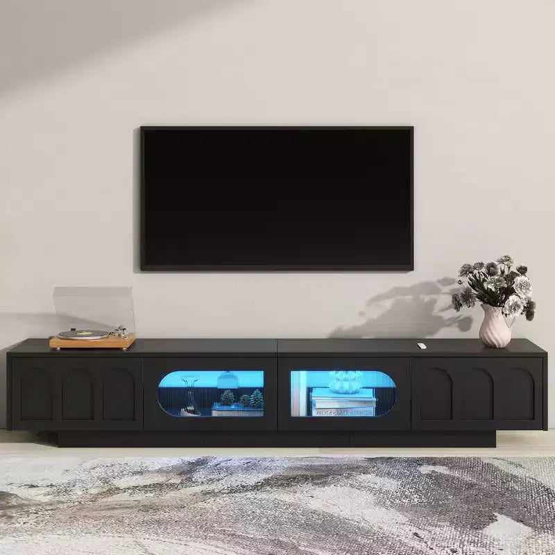 LED TV-Ständer mit Glastüren für 95-Zoll-Fernseher, Medienkonsole aus Holz mit gewölbten Schranktüren und APP-Steuerung für Wohnzimmer