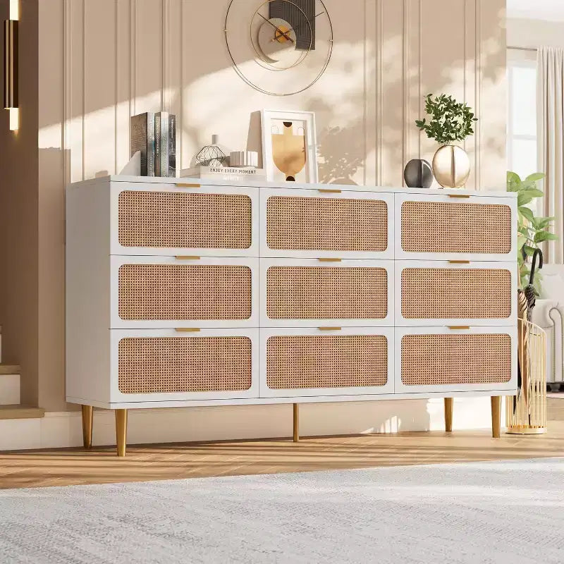 9-Schubladen-Kommode aus Rattan – Moderne Holzkommode mit viel Stauraum und breiter Ablagefläche für Schlafzimmer, Wohnzimmer oder Flur