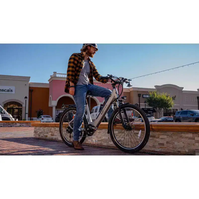 GoPowerBike GoVelo Elektro-Erwachsenenfahrrad | Neuwertiger Zustand