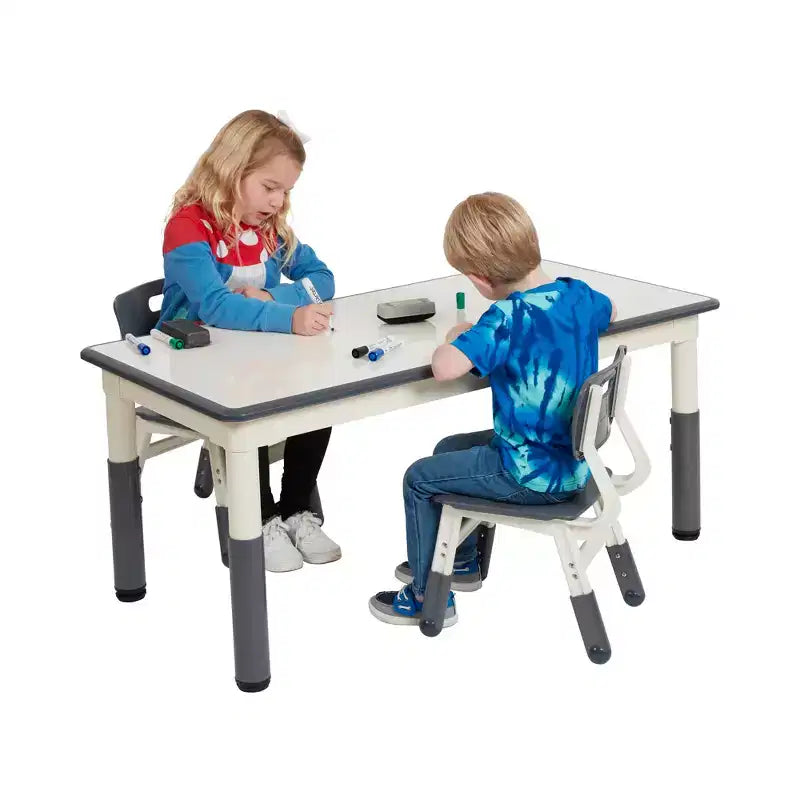 ECR4Kids rechteckiger Aktivitätstisch mit trocken abwischbarer Oberfläche und zwei Stühlen, Kindermöbel, 3-teilig