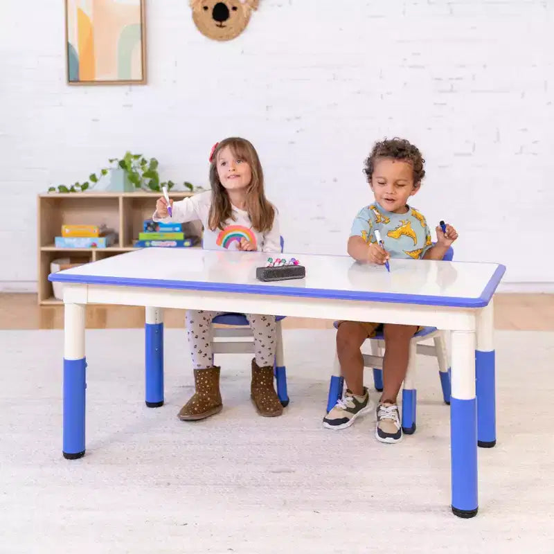 ECR4Kids rechteckiger Aktivitätstisch mit trocken abwischbarer Oberfläche und zwei Stühlen, Kindermöbel, 3-teilig