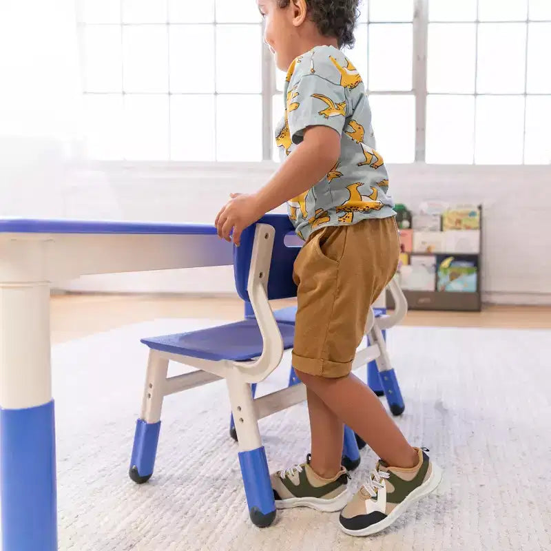 ECR4Kids rechteckiger Aktivitätstisch mit trocken abwischbarer Oberfläche und zwei Stühlen, Kindermöbel, 3-teilig