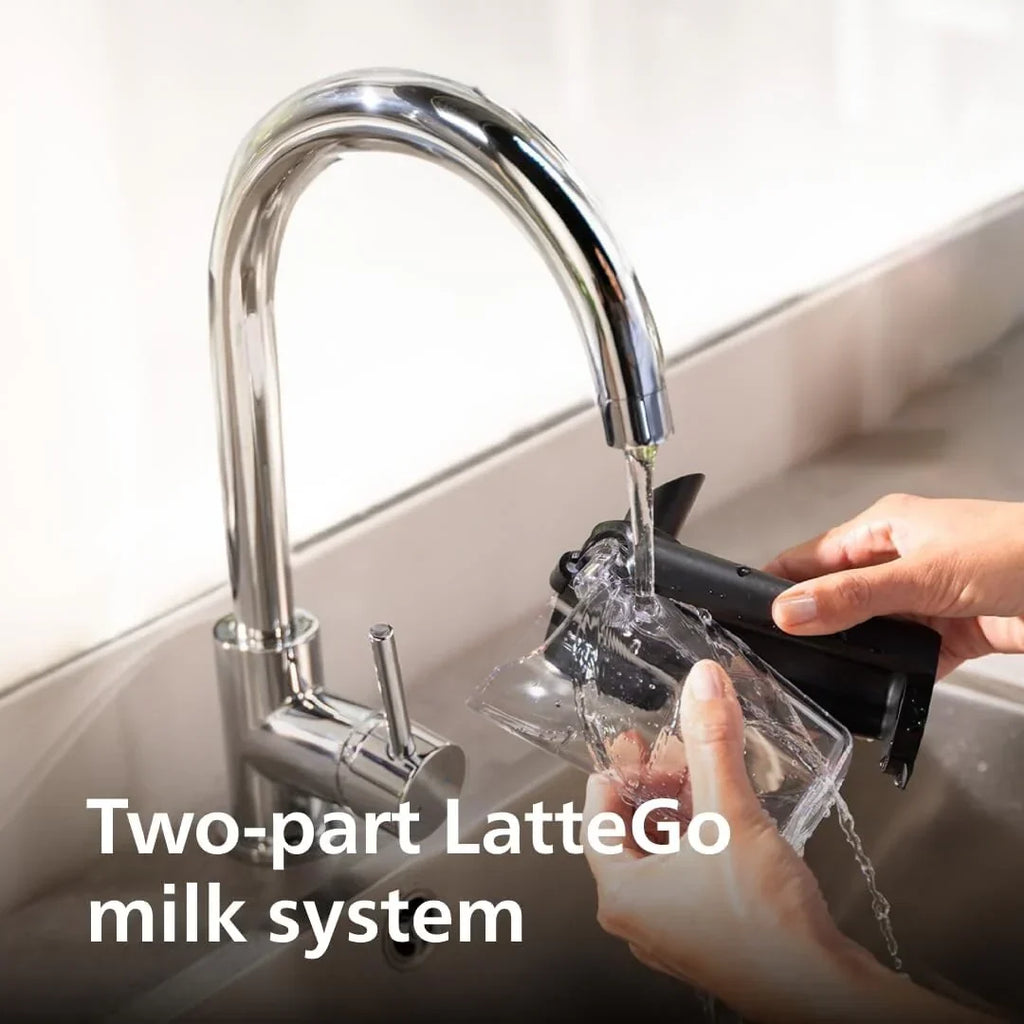 Premium Espressomaschine, 12 heiße/eiskalte Kaffeespezialitäten, LatteGo Milchsystem, Keramikmahlwerk, Schwarz Chrom