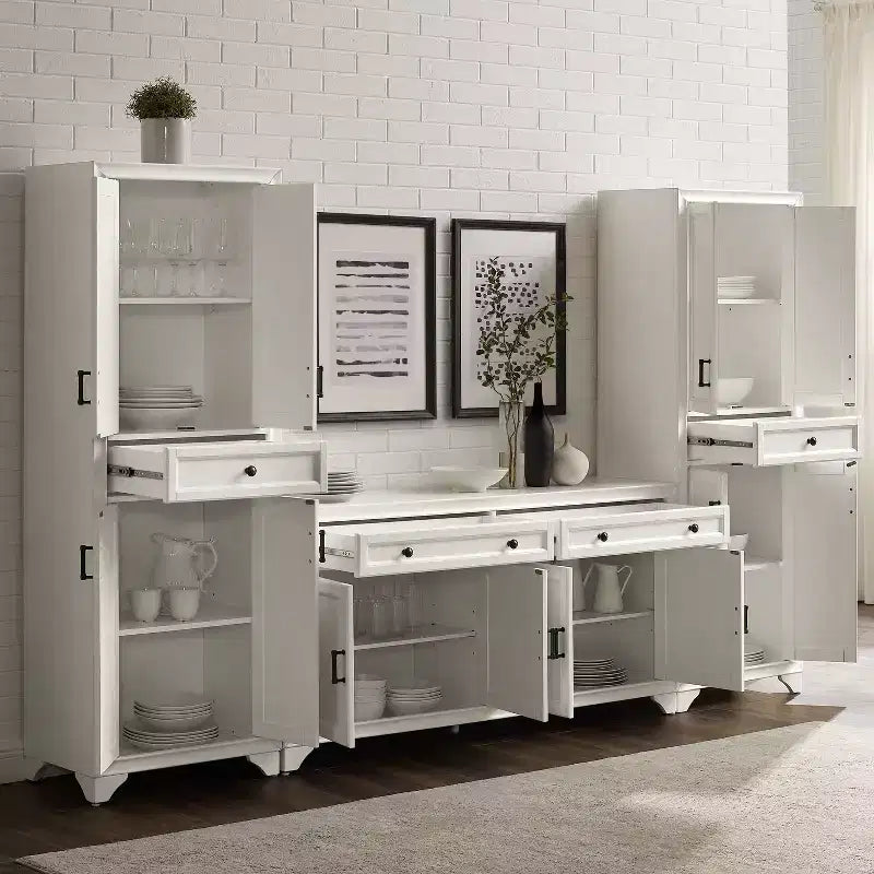 3-teiliges Tara Sideboard- und Vorratsschrank-Set im Used-Look - Crosley