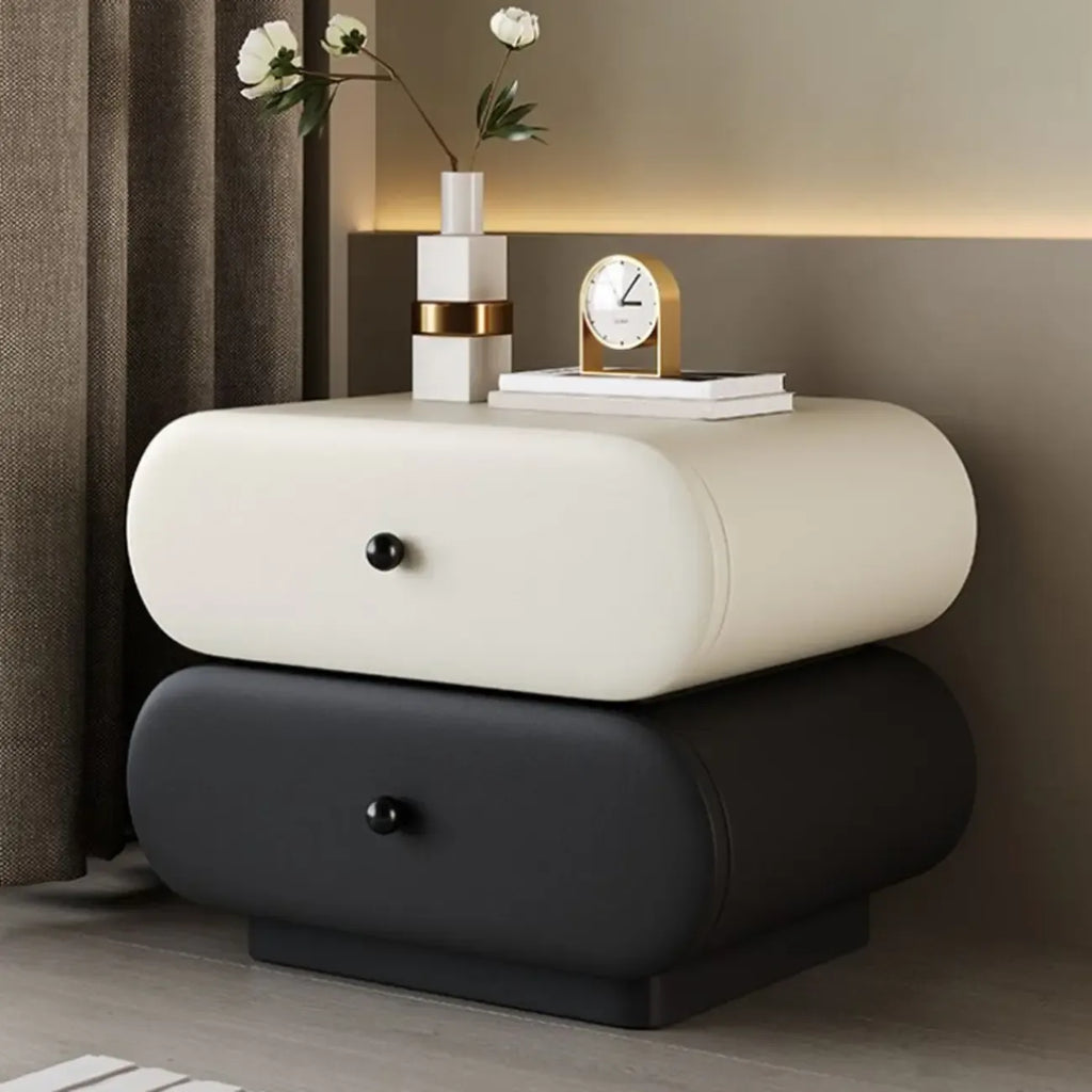 Moderner zweifarbiger Nachttisch mit Schubladen