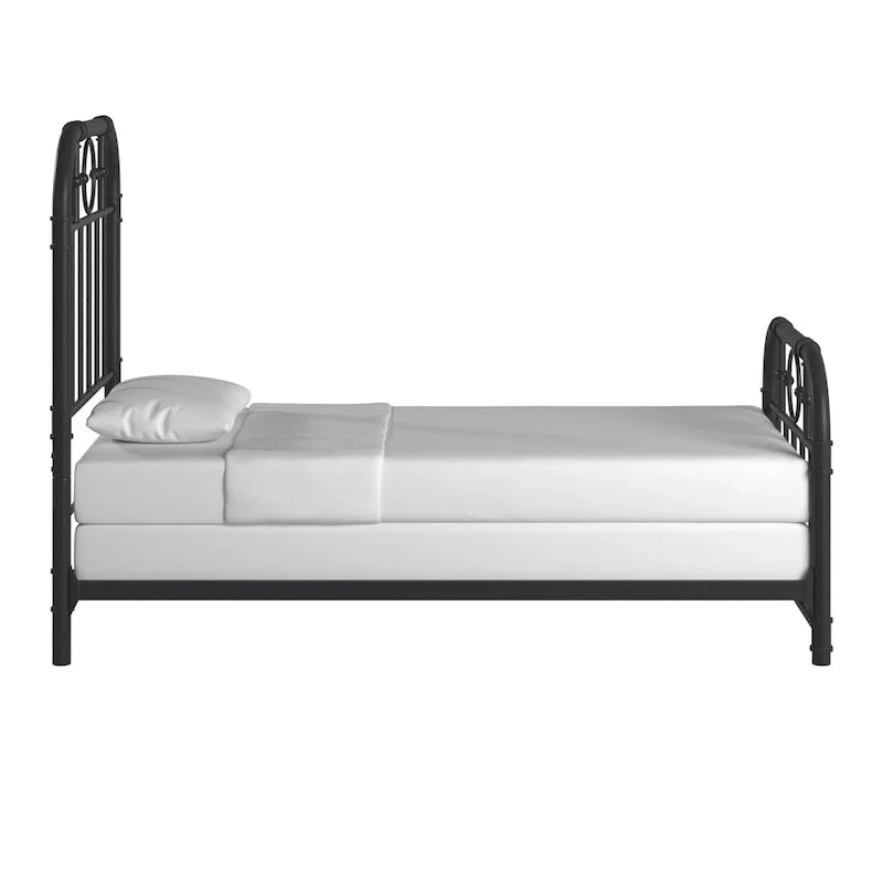 Schwarzes Metallbett