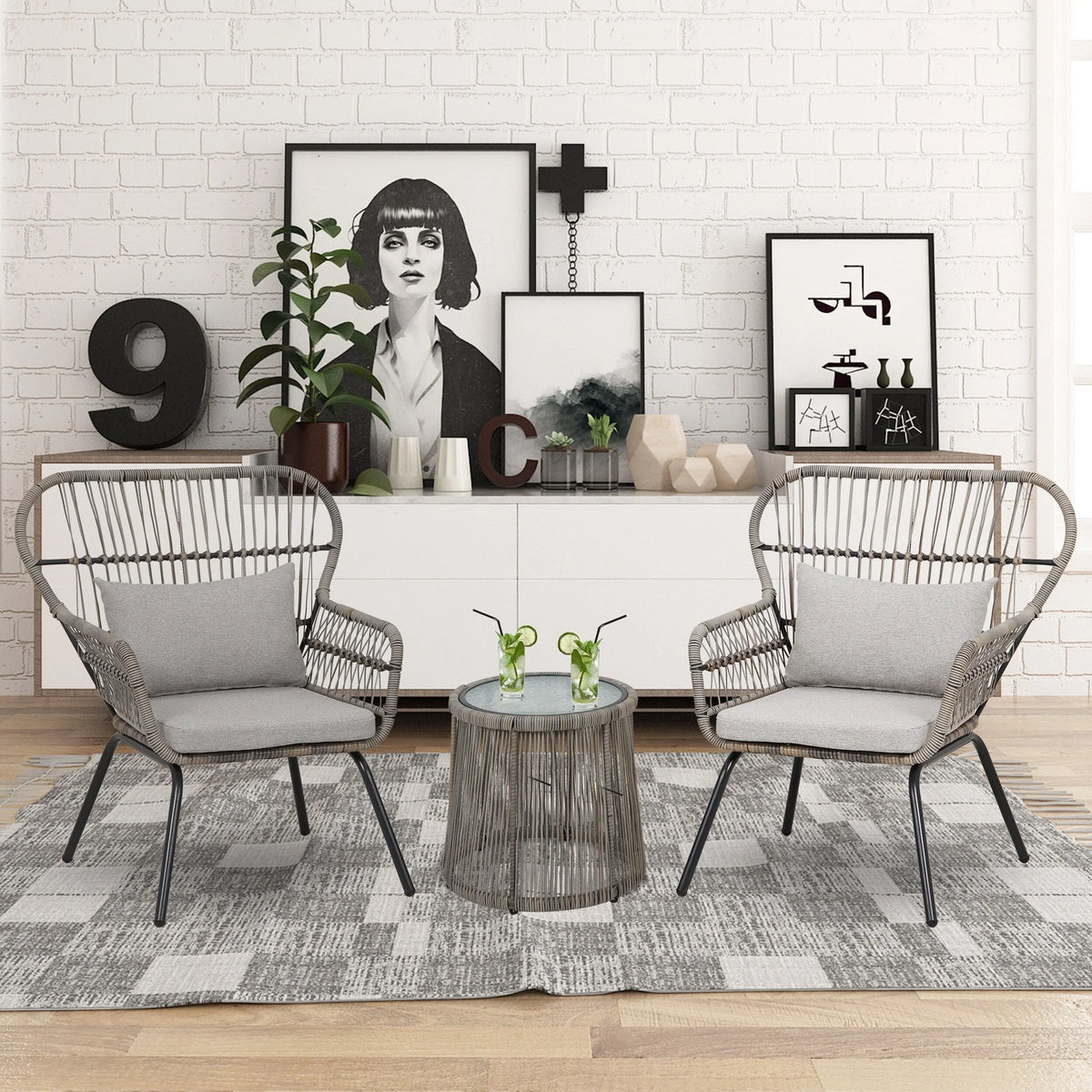 3-teiliges Outdoor-Bistro-Set aus Korbstühlen, witterungsbeständige Rattanmöbel-Sitzgruppe mit Kissen