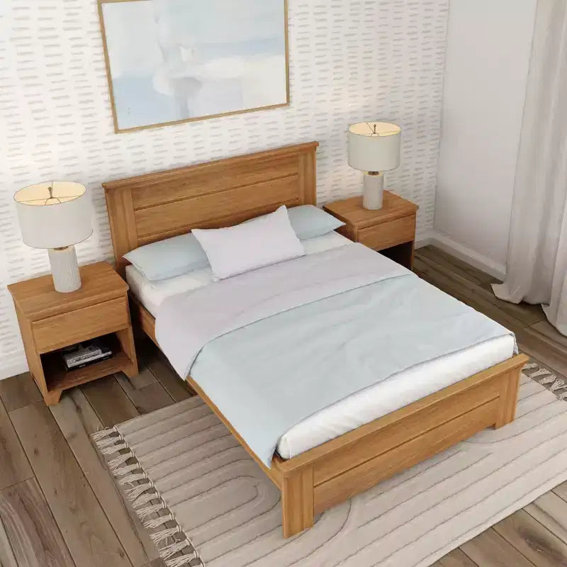 Plank+Beam Farmhouse Vollholz-Bettgestell mit Kopfteil, Massivholz-Plattformbett