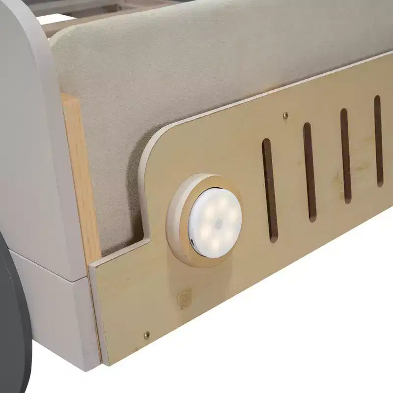Whisen Holzauto-Bett mit Kissen, Himmelsstoff und LED – Natur